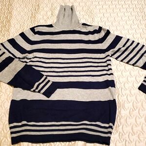 🔶️5 for $30🔶️ Turtleneck Gray Navy Striped